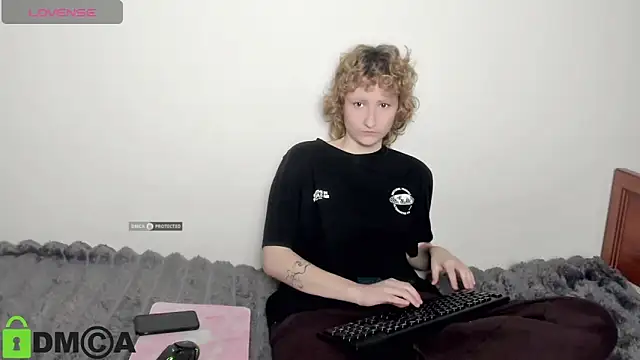 AnnStasia online show from 03-31-26, 05:13