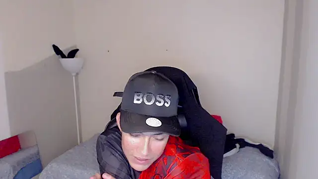 Street poemm  online show from 04-05-26, 08:39