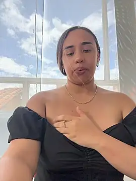 Eyssha online show from 03-14-26, 04:12