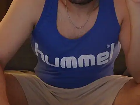 Snapshot of newboydaniel chatting on 05-15-26, 10:17 newboydaniel online show from 05-15-26, 10:17