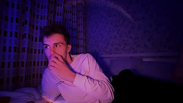 Snapshot of Mrkallin chatting on 02-23-26, 01:25 Mrkallin online show from 02-23-26, 01:25