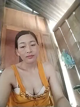 Snapshot of lris-Beauty77 chatting on 07-07-26, 06:47 lris-Beauty77 online show from 07-07-26, 06:47