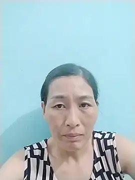 Snapshot of lris-Beauty77 chatting on 07-18-26, 12:42 lris-Beauty77 online show from 07-18-26, 12:42