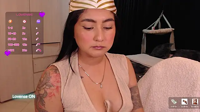 Snapshot of zakura_ania chatting on 03-01-26, 01:51 zakura ania online show from 03-01-26, 01:51