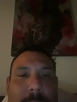 Snapshot of jaareb04 chatting on 03-11-26, 11:33 jaareb04 online show from 03-11-26, 11:33