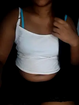Snapshot of waishu12 chatting on 06-20-26, 01:03 waishu12 online show from 06-20-26, 01:03