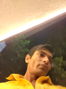 Snapshot of Desiking1 chatting on 03-09-26, 01:26 Desiking1 online show from 03-09-26, 01:26