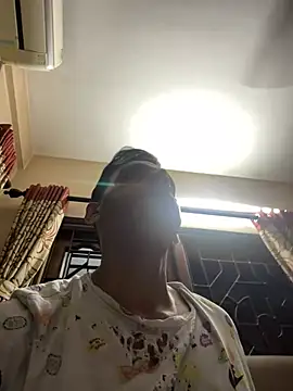 online4u08 online show from 04-19-26, 02:49