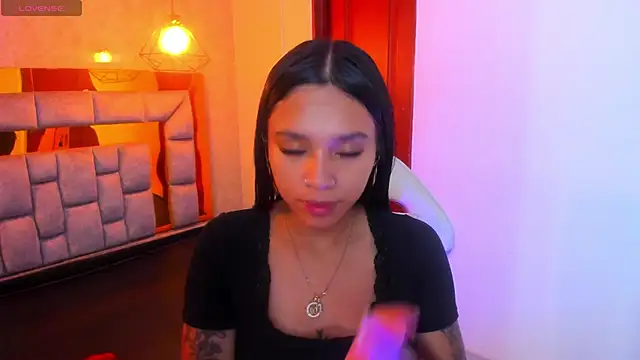 miiaboss  online show from 04-01-26, 11:33