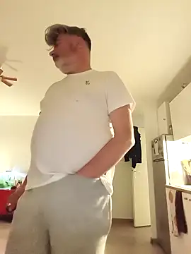 eruzam59000 online show from 04-07-26, 06:41