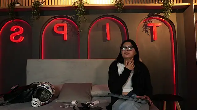 mekari fox online show from 06-02-26, 11:18
