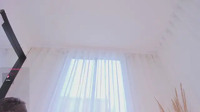 Snapshot of Thiago_Jones1 chatting on 04-28-26, 04:01 Thiago Jones1 online show from 04-28-26, 04:01