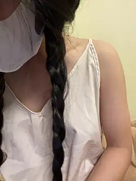 Snapshot of Rio-cute chatting on 07-03-26, 06:47 Rio-cute online show from 07-03-26, 06:47