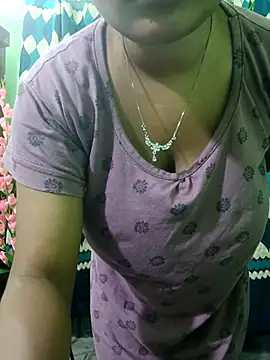 Snapshot of Turshaio chatting on 07-06-26, 12:35 Turshaio online show from 07-06-26, 12:35