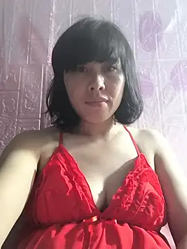 Snapshot of juicy-milu chatting on 07-05-26, 02:02 juicy-milu online show from 07-05-26, 02:02