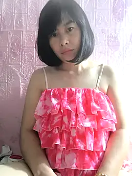 Snapshot of juicy-milu chatting on 07-15-26, 02:17 juicy-milu online show from 07-15-26, 02:17