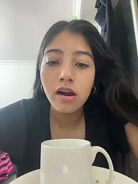 Sexy mia outdoors online show from 04-12-26, 05:45