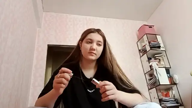 JanineThielman online show from 03-29-26, 06:02