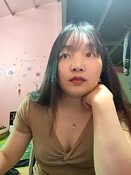 Myna5790 online show from 04-18-26, 02:04