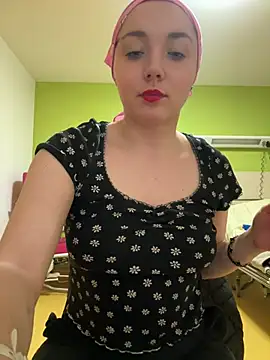 Snapshot of FreyaSlay299 chatting on 03-02-26, 06:04 FreyaSlay299 online show from 03-02-26, 06:04