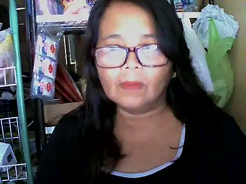 Flowerblossom123 online show from 04-10-26, 05:23