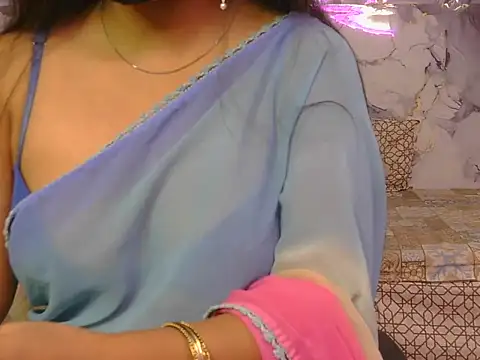 Aayesha-queen online show from 06-02-26, 04:03