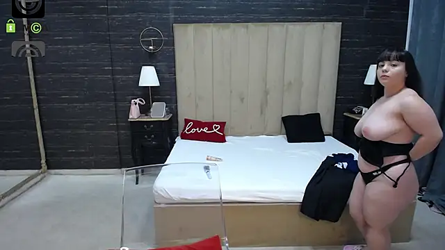 Kitty Judy online show from 03-17-26, 04:54