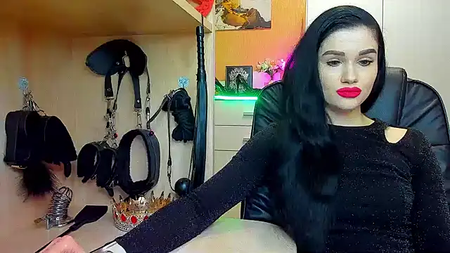 KristiTopxx online show from 04-10-26, 06:01