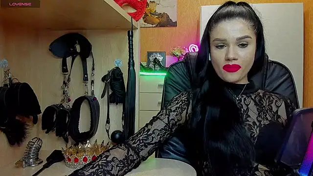 KristiTopxx online show from 05-10-26, 08:03