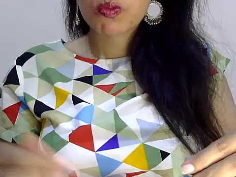 Neha Sharma2 online show from 04-15-26, 09:49