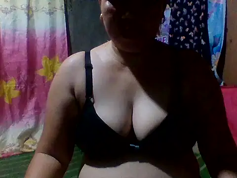 sweet lhyn online show from 06-20-26, 10:29
