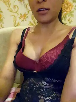 Snapshot of madhu2002sl chatting on 02-23-26, 01:52 madhu2002sl online show from 02-23-26, 01:52