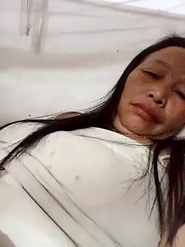 heesuu11 online show from 04-19-26, 06:32