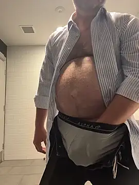 chubbylittlesecret online show from 04-01-26, 02:23