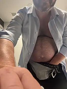 chubbylittlesecret online show from 04-17-26, 04:04