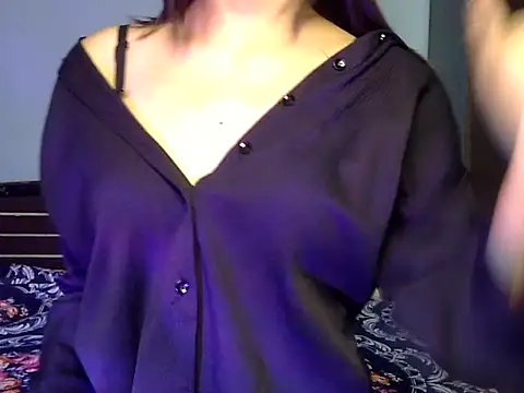 Snapshot of Awesome-sona chatting on 07-17-26, 04:01 Awesome-sona online show from 07-17-26, 04:01