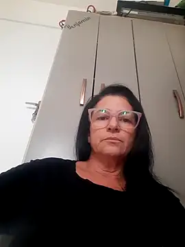 Camilegaucha online show from 04-25-26, 06:38