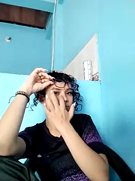 Snapshot of katty_scorpion chatting on 02-23-26, 03:53 katty scorpion online show from 02-23-26, 03:53