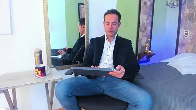 Snapshot of Adams_Sanz chatting on 05-15-26, 07:21 Adams Sanz online show from 05-15-26, 07:21