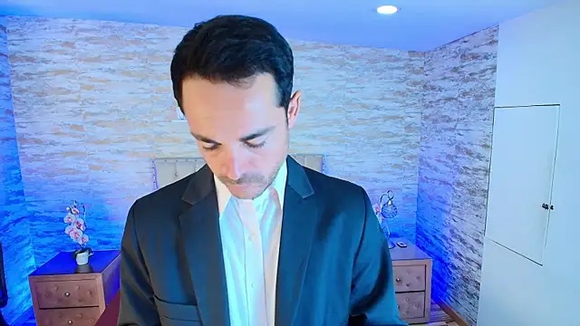 Snapshot of Adams_Sanz chatting on 05-19-26, 07:31 Adams Sanz online show from 05-19-26, 07:31