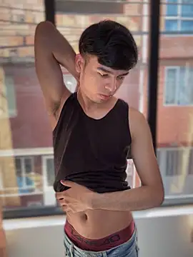 Snapshot of The_Conquer chatting on 03-03-26, 01:50 The Conquer online show from 03-03-26, 01:50