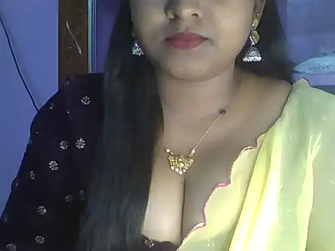 Snapshot of Tamil_Kuttyma chatting on 06-01-26, 01:57 Tamil Kuttyma online show from 06-01-26, 01:57