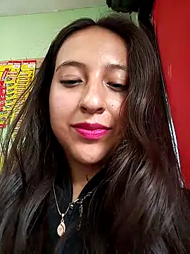 Snapshot of MaskedLatinaX chatting on 05-12-26, 03:20 MaskedLatinaX online show from 05-12-26, 03:20