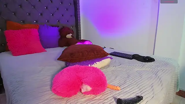 Tifanny 055 online show from 04-20-26, 07:04