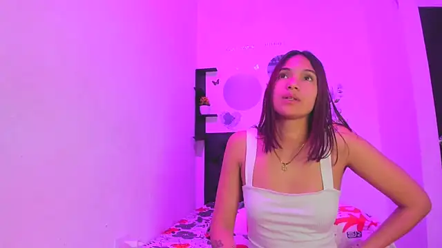 sapphire brown20 online show from 04-13-26, 01:55