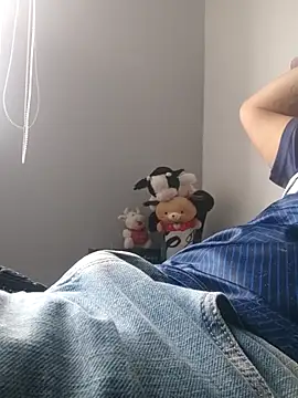 Andcas041 online show from 04-28-26, 06:46