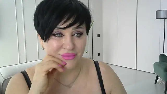 Kleotempt online show from 04-12-26, 09:58