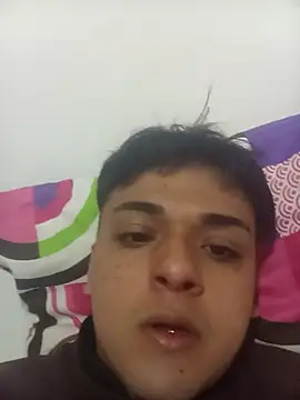 Snapshot of WillowPill5 chatting on 03-10-26, 01:54 WillowPill5 online show from 03-10-26, 01:54