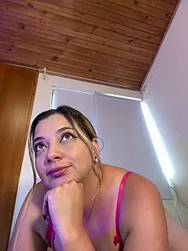 FoxxySweet online show from 03-17-26, 03:37