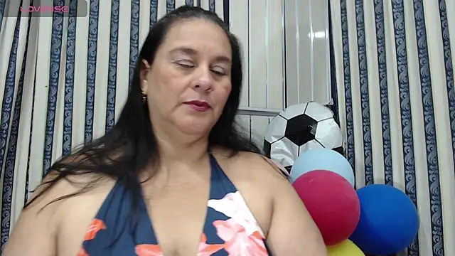 Sharlot curvy online show from 07-08-26, 08:57